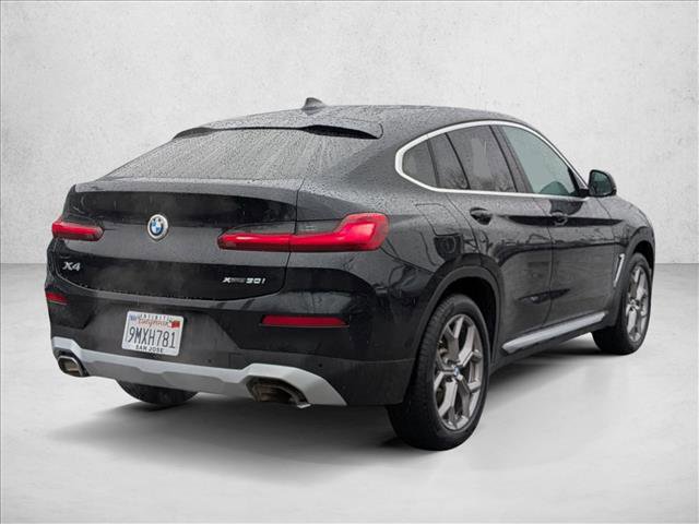 Used 2022 BMW X4 xDrive30i w/ Parking Assistance Package image 5