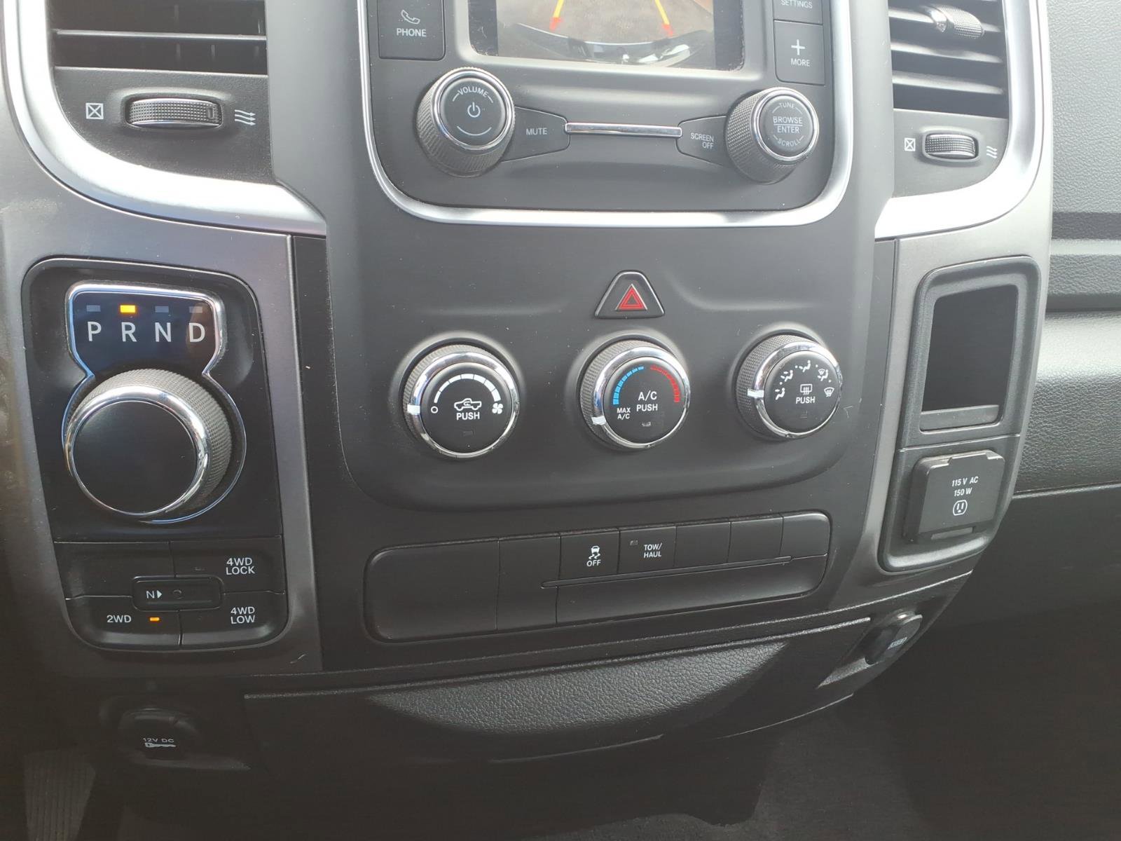 Used 2023 RAM 1500 Classic SLT AWD/4WD image 11