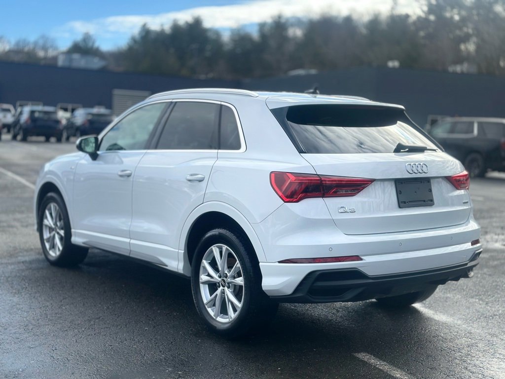 Used 2023 Audi Q3 2.0T Premium w/ Convenience Package image 6