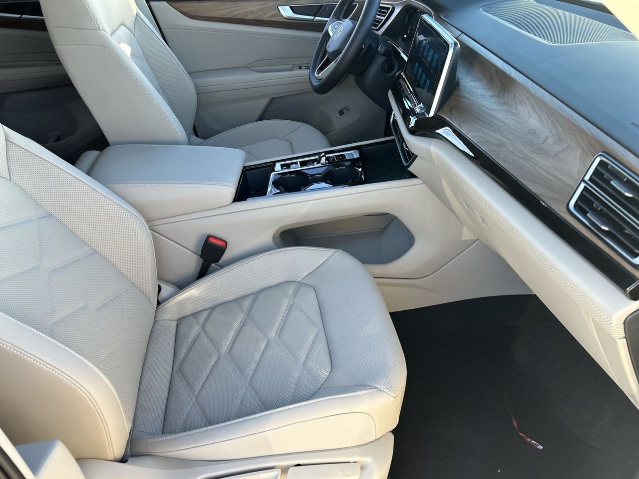 New 2026 Volkswagen Atlas SE AWD/4WD image 8
