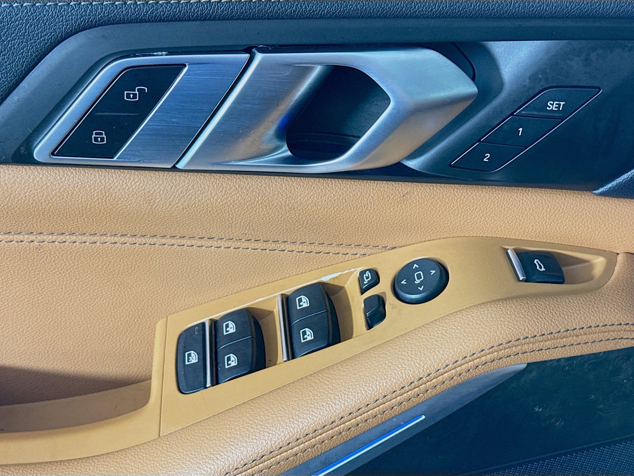 Used 2022 BMW X5 sDrive40i w/ Premium Package image 24