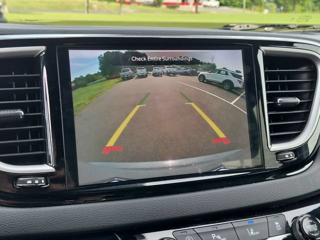 Used 2025 Chrysler Pacifica Select FWD image 26
