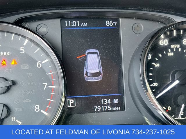 Used 2018 Nissan Rogue S AWD/4WD image 12