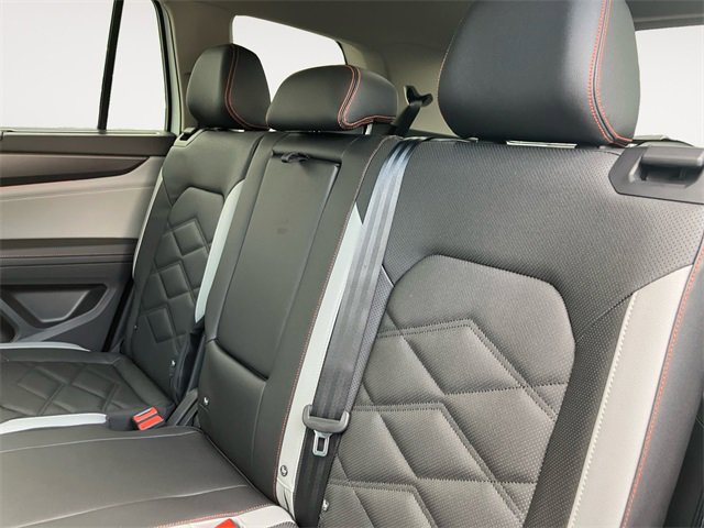 New 2025 Volkswagen Atlas Peak Edition SE image 13