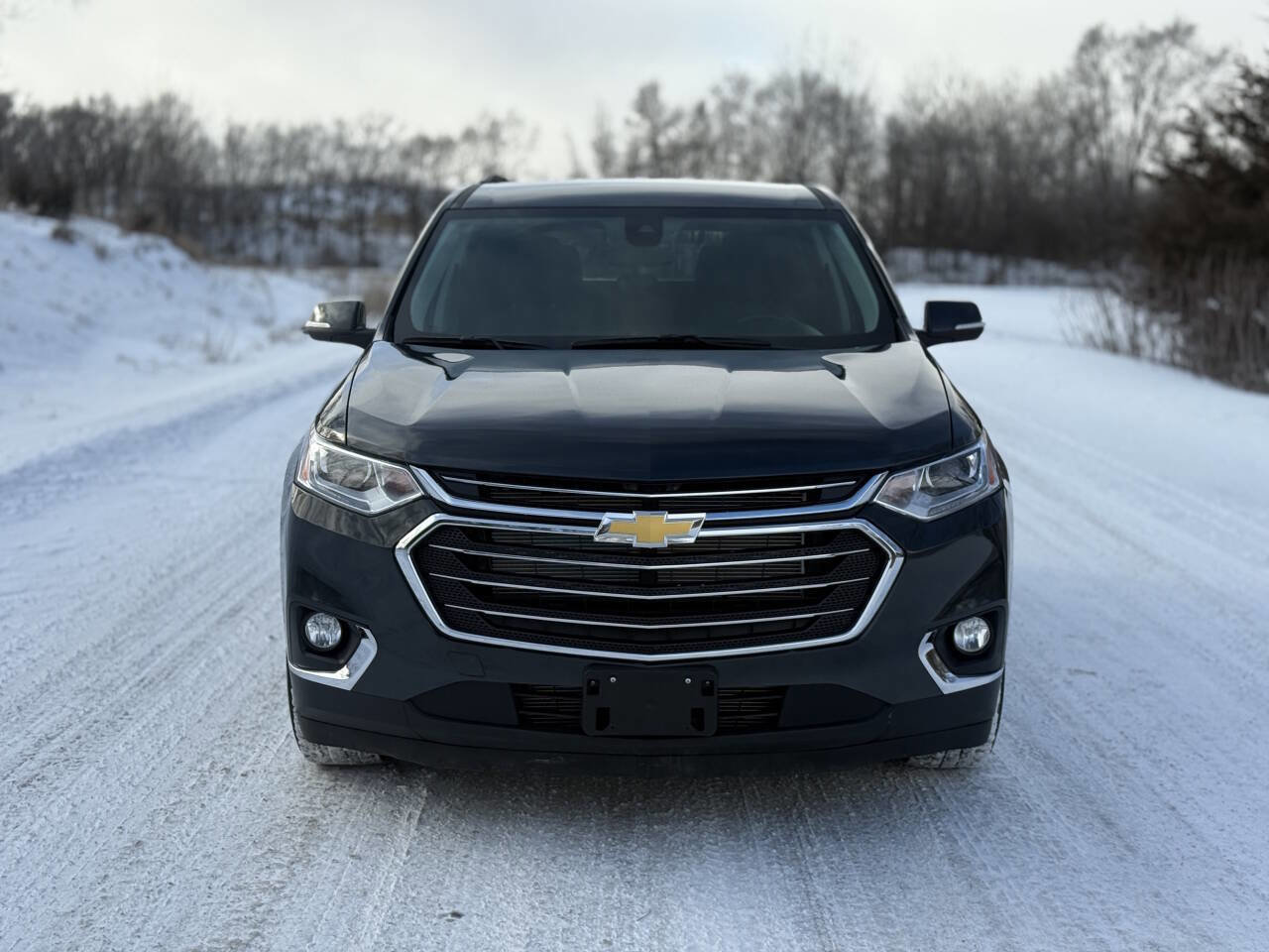 Used 2021 Chevrolet Traverse LT AWD/4WD image 3