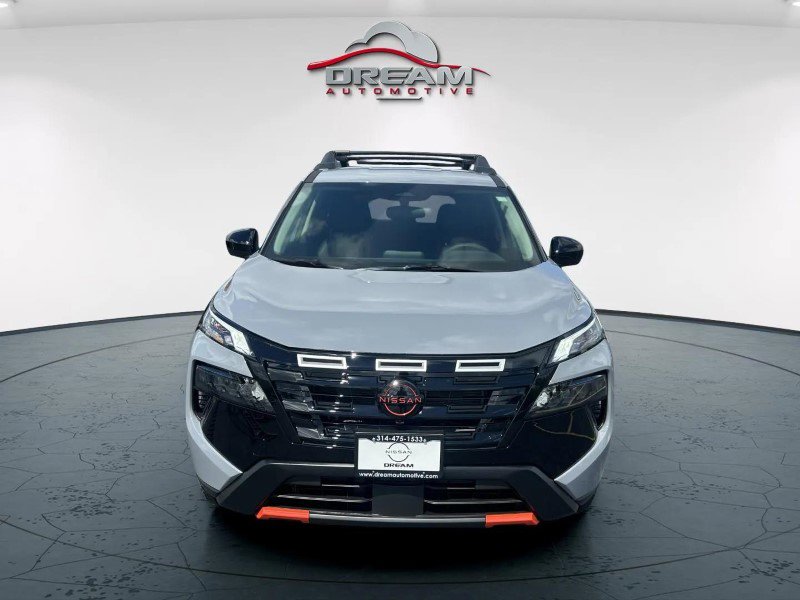 New 2026 Nissan Rogue SV image 3