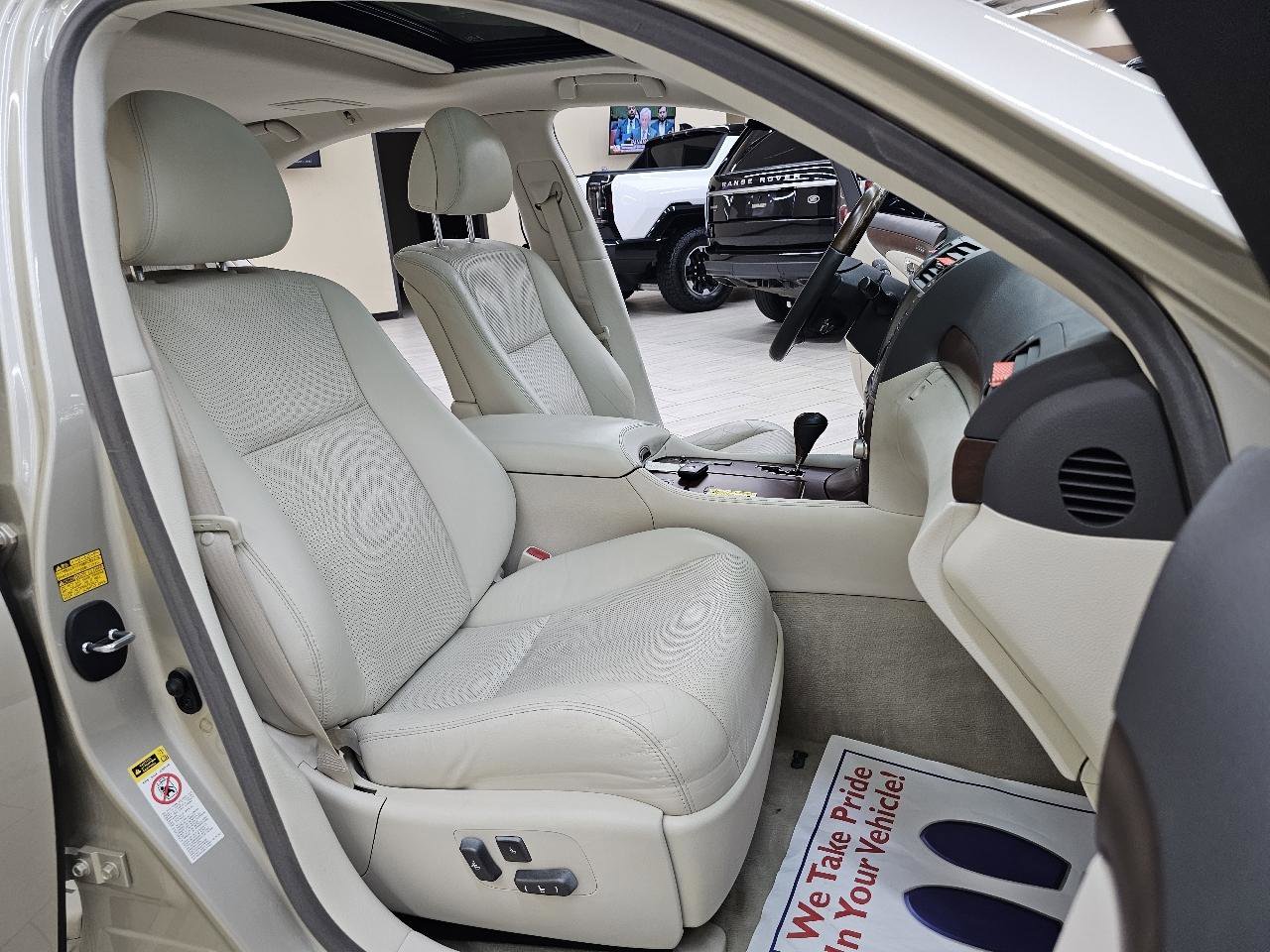 Used 2010 Lexus LS 460 Luxury image 20