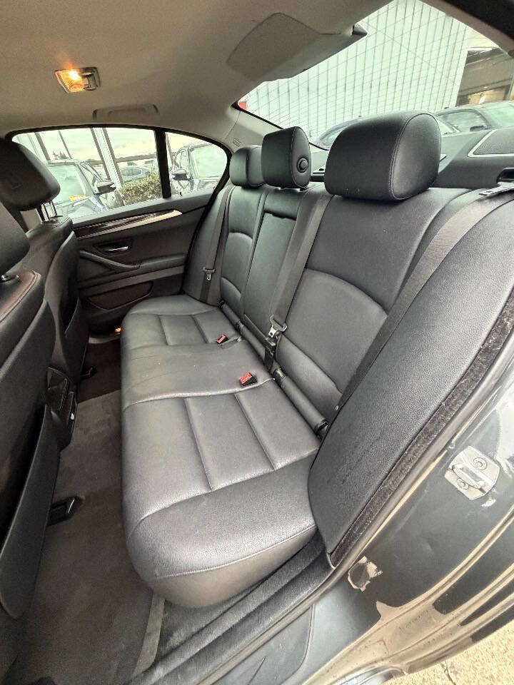 Used 2016 BMW 528i xDrive Sedan image 16