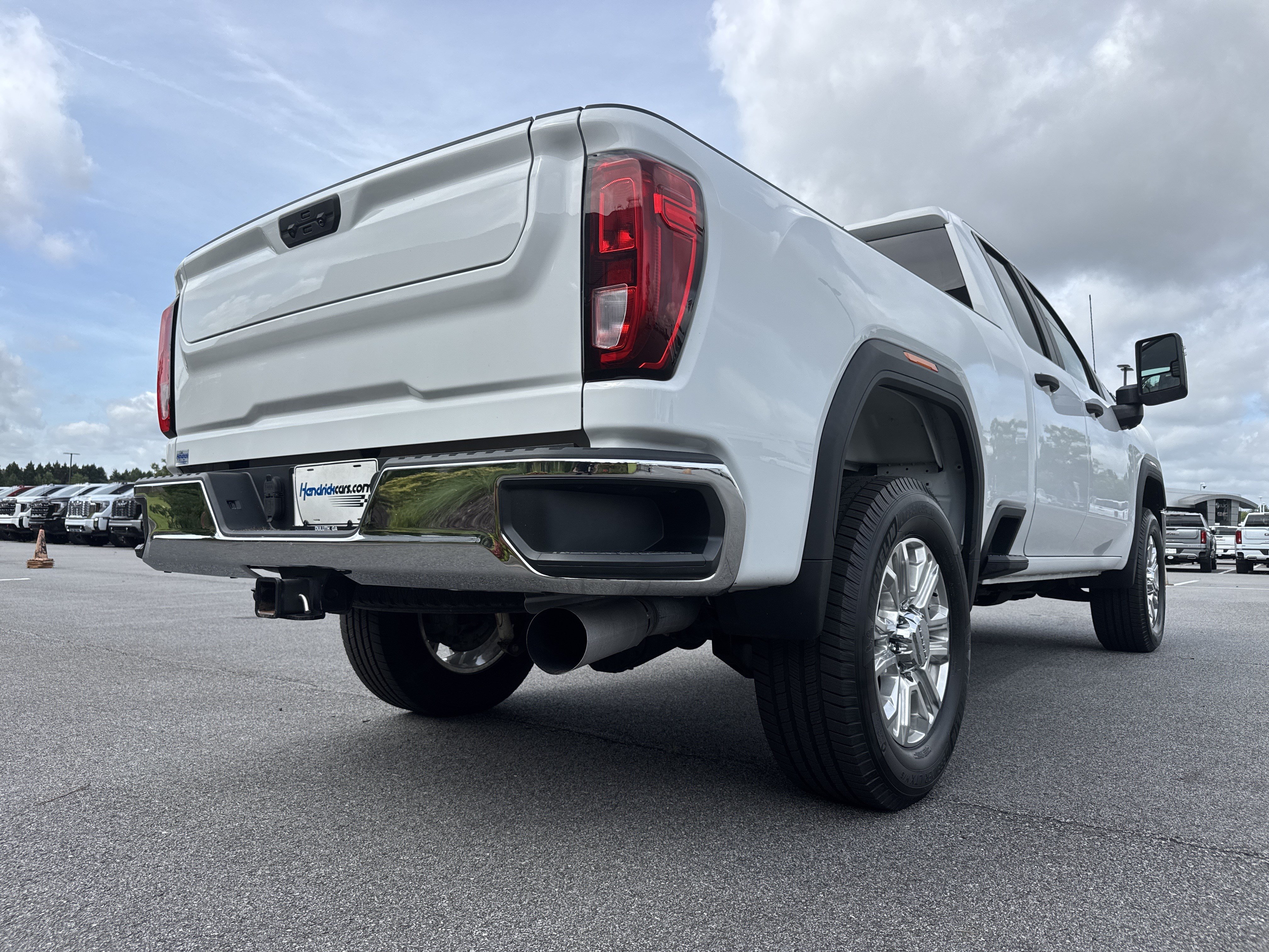 Used 2020 GMC Sierra 2500 4x4 Double Cab w/ Gooseneck/5TH Wheel Package image 10