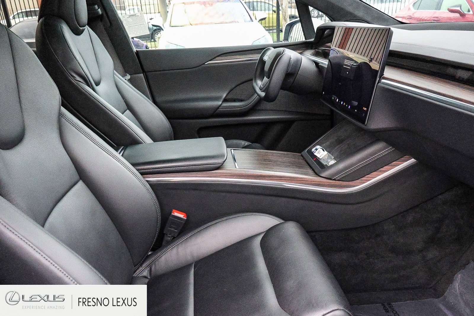 Used 2022 Tesla Model X image 12