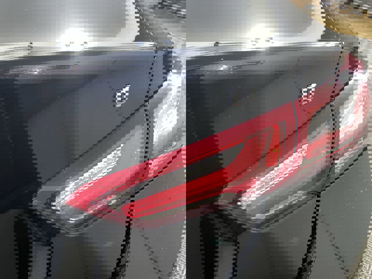 Used 2022 Chevrolet Malibu LT image 12