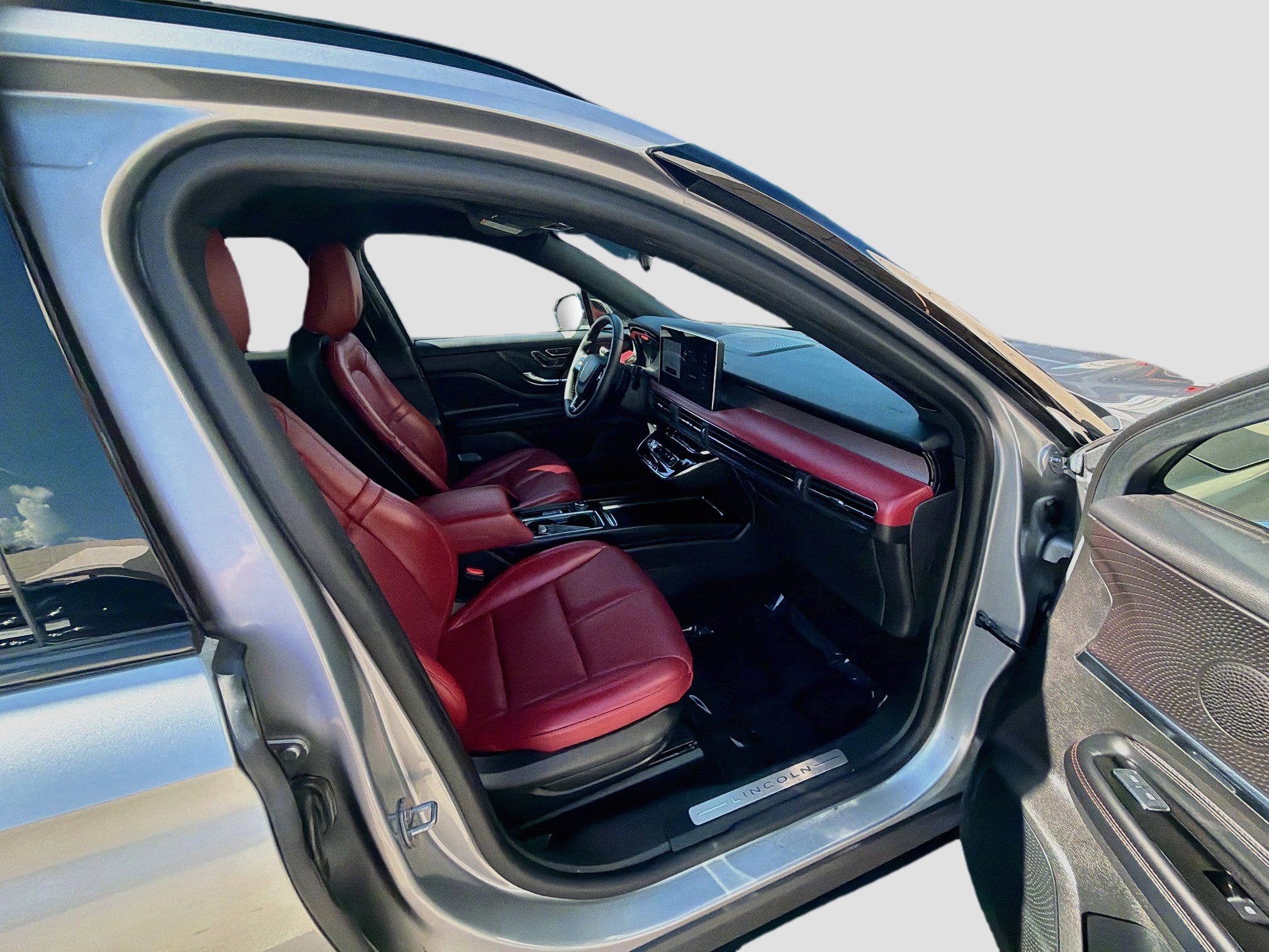 Used 2023 Lincoln Corsair Reserve w/ Jet Appearance Package FWD image 27