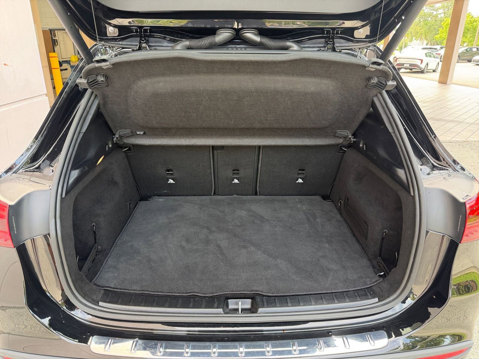 Used 2025 Mercedes-Benz GLA 250 image 27