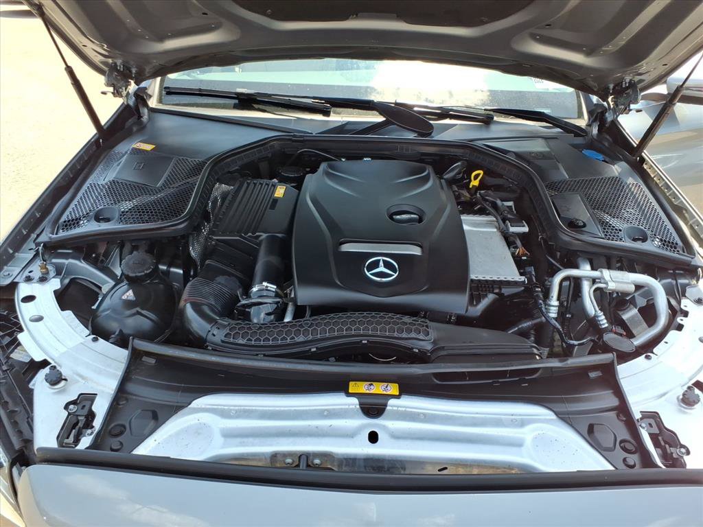 Used 2016 Mercedes-Benz C 300 Sedan image 9