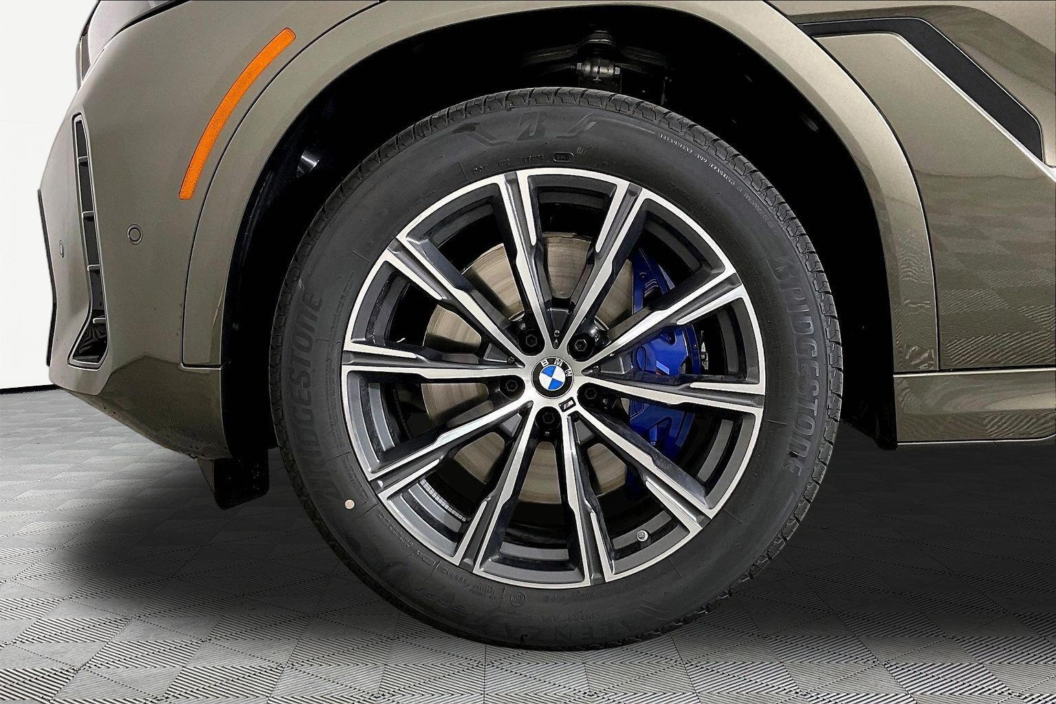 New 2027 BMW X6 xDrive40i AWD/4WD image 20