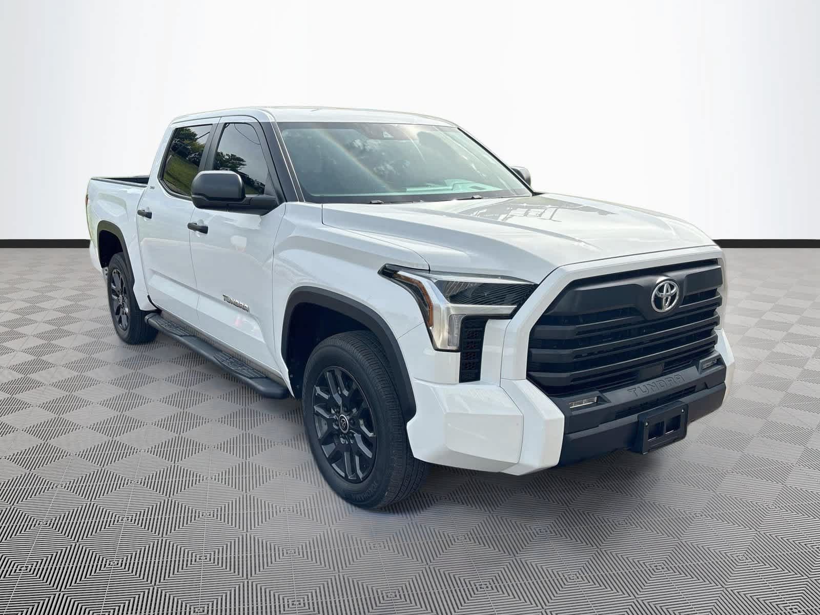 Used 2024 Toyota Tundra SR5 AWD/4WD image 3