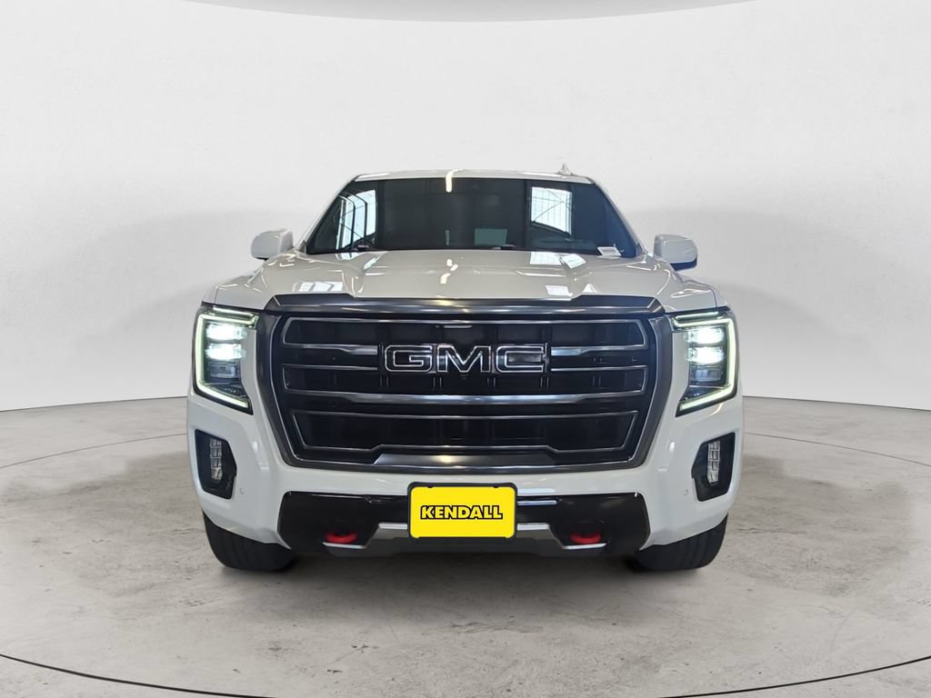 Certified 2023 GMC Yukon XL AT4 w/ AT4 Premium Plus Package AWD/4WD image 8