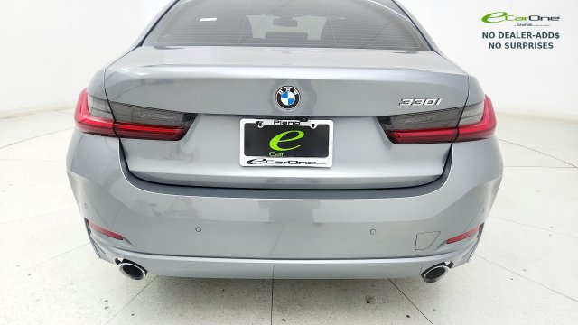 Used 2023 BMW 330i Sedan w/ Driving Assistance Package RWD image 31