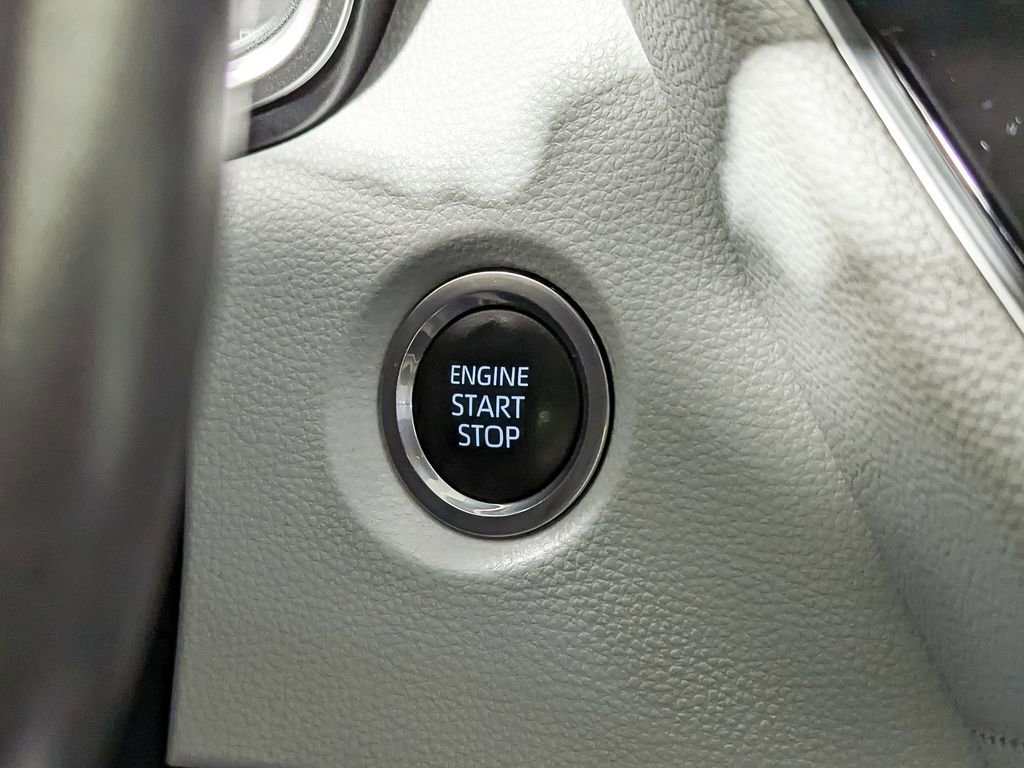 Used 2023 Toyota Corolla SE image 21
