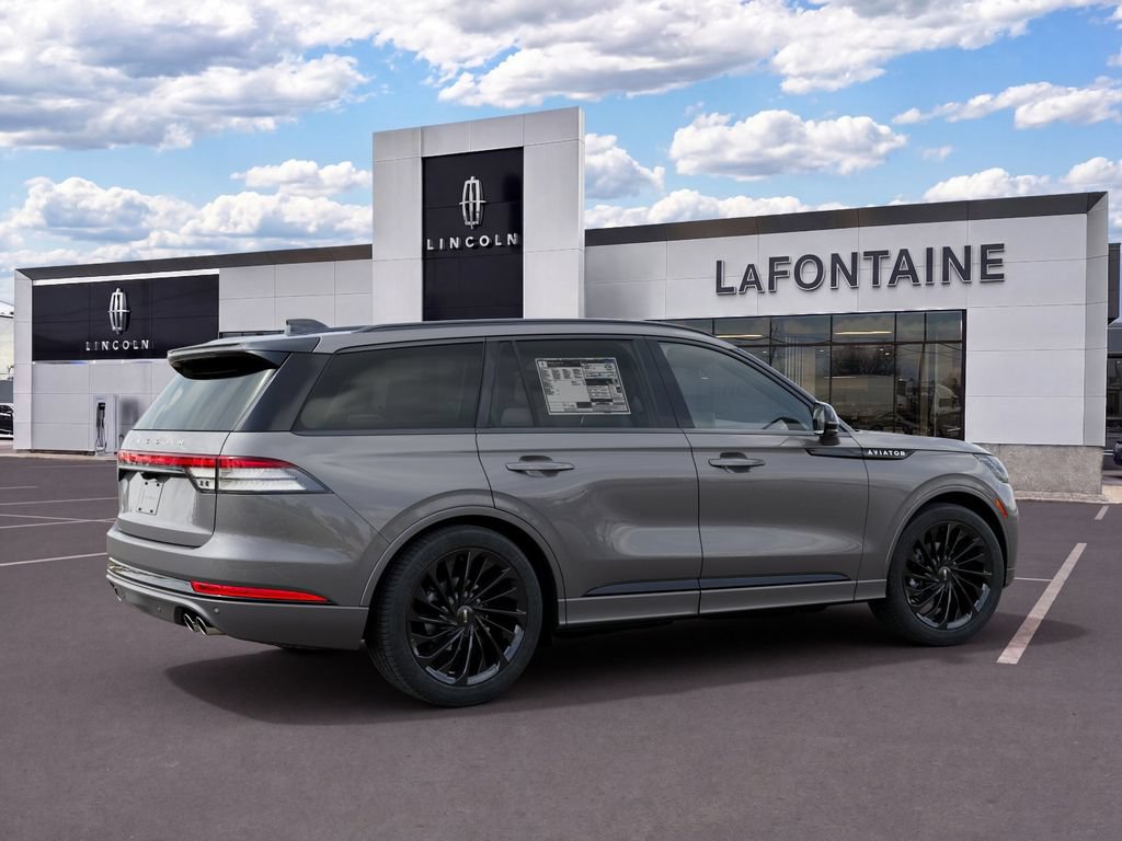 New 2027 Lincoln Aviator Reserve AWD/4WD image 6