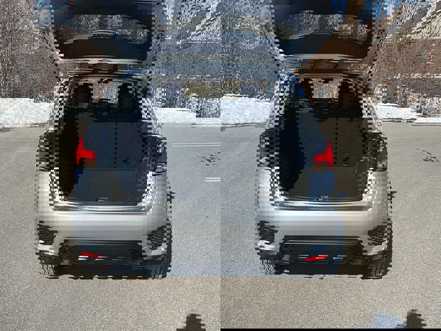 Used 2026 Mitsubishi Outlander Sport ES image 5