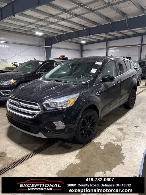 Used 2019 Ford Escape SE image 1
