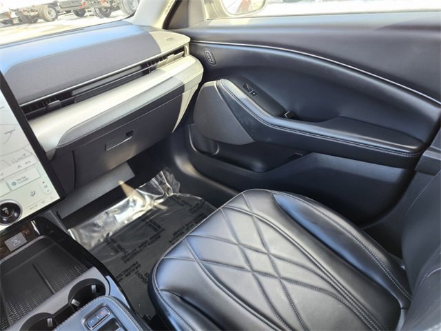 Certified 2021 Ford Mustang Mach-E Select w/ Comfort/Technology Package image 15