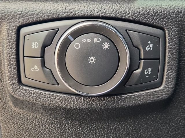 Used 2021 Ford F250 Lariat w/ Lariat Value Package AWD/4WD image 19