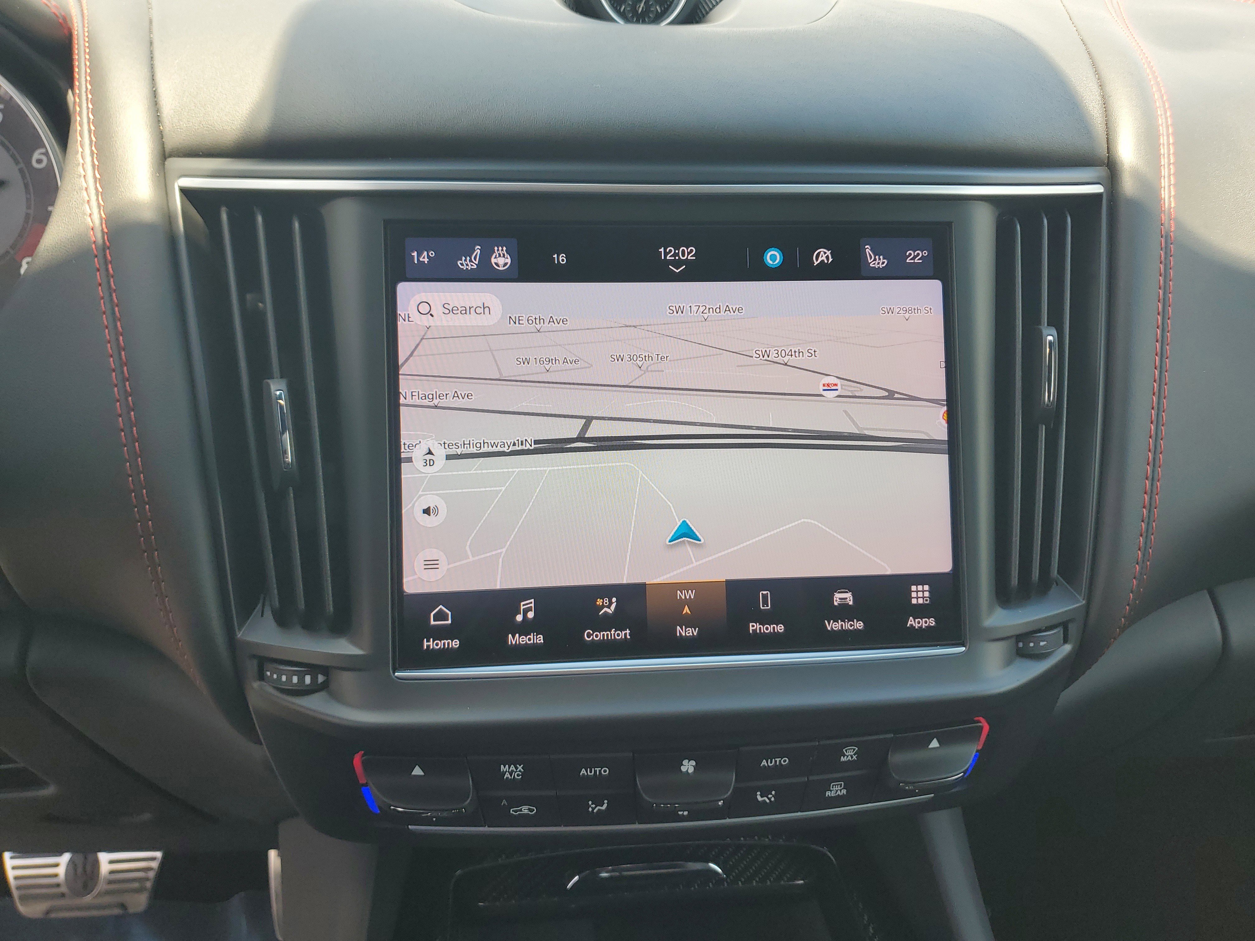 Used 2023 Maserati Levante Modena S image 29