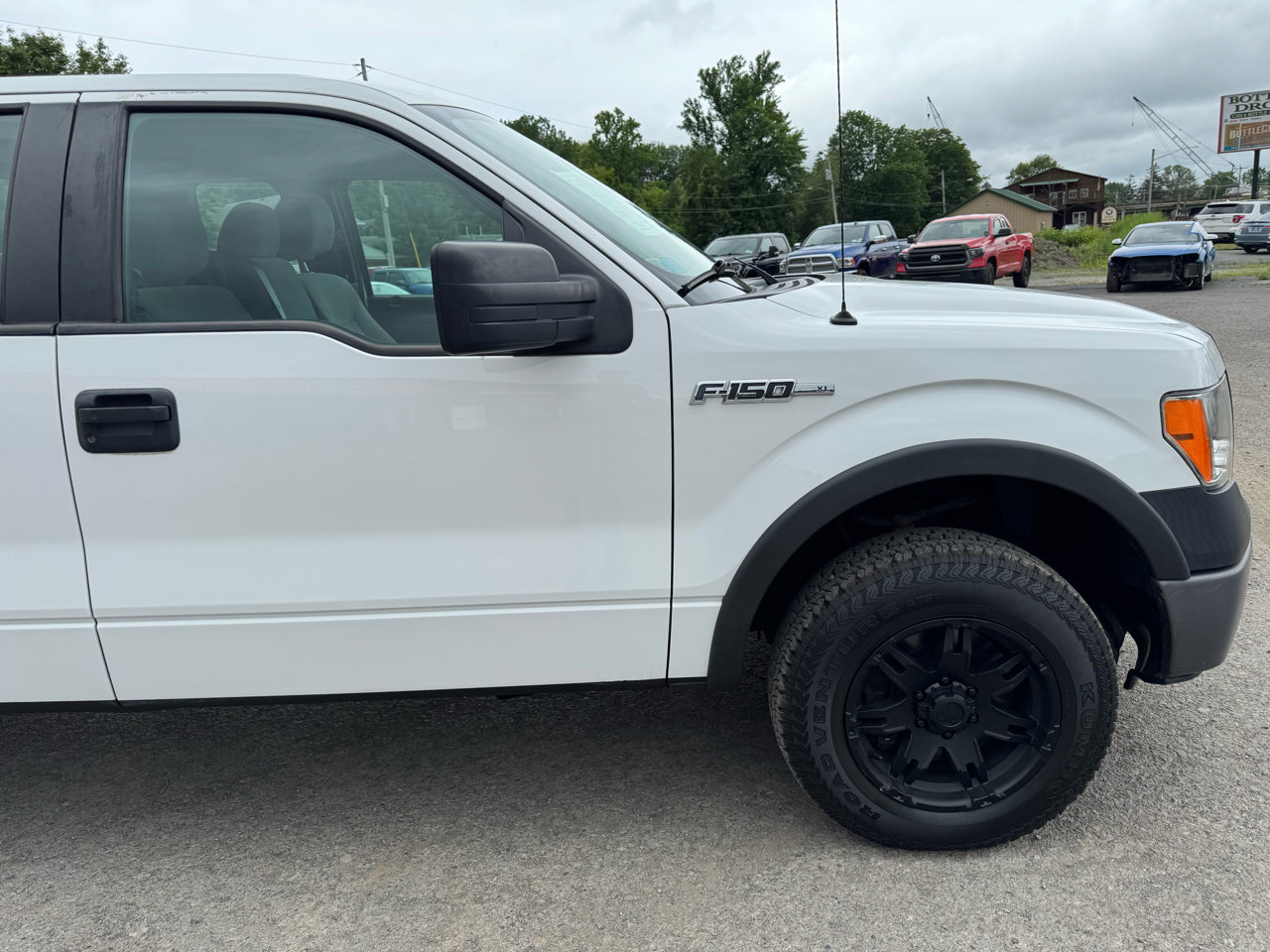Used 2013 Ford F150 XLT w/ Luxury Equipment Group image 7