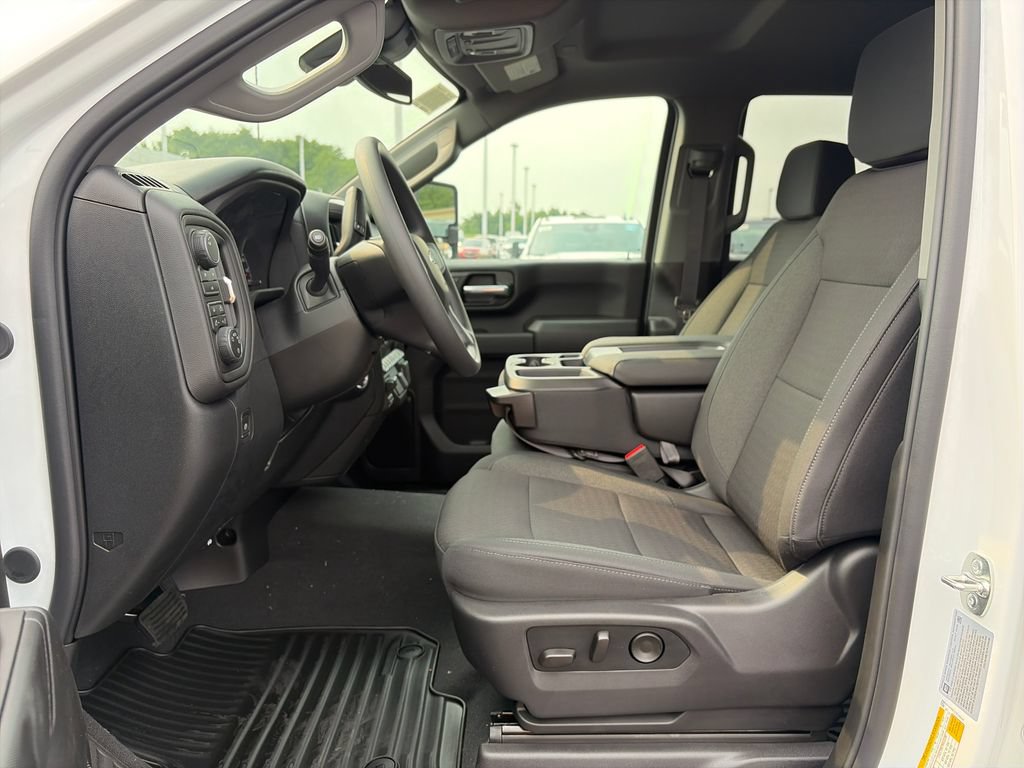 New 2026 Chevrolet Silverado 2500 Custom w/ Custom Value Package AWD/4WD image 12
