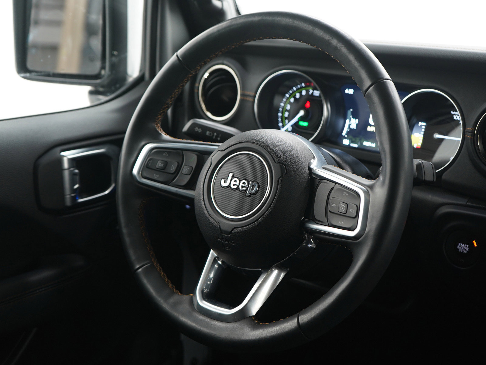 Used 2022 Jeep Wrangler Unlimited Sahara image 14