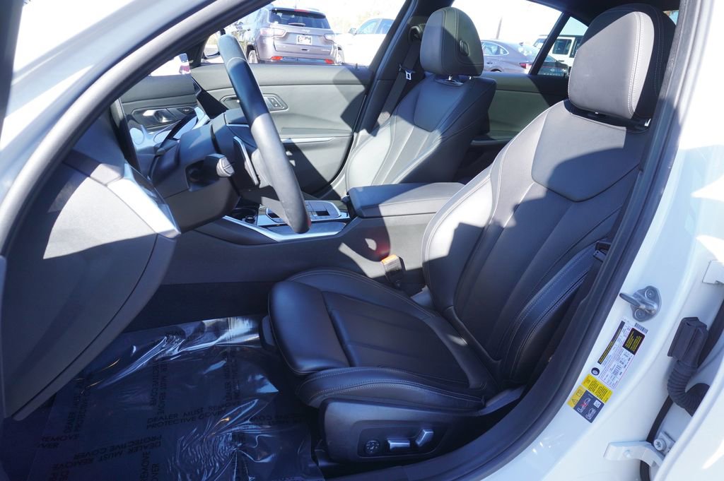 Used 2023 BMW 330e w/ Driving Assistance Package image 14