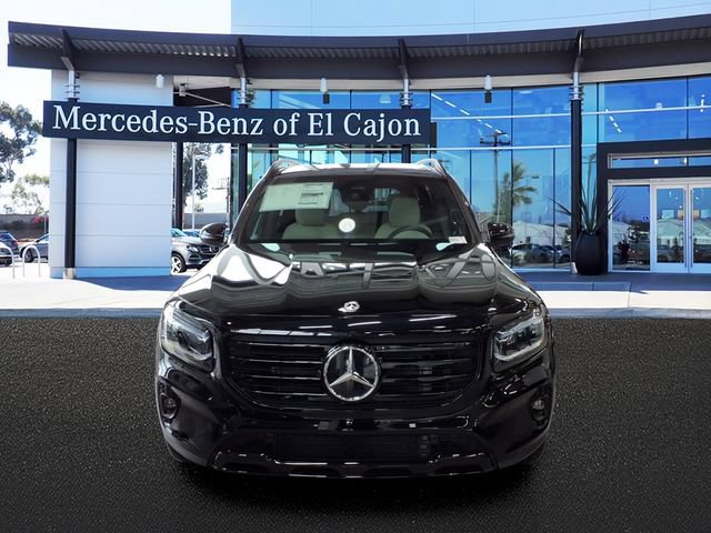 New 2026 Mercedes-Benz GLB 250 image 2