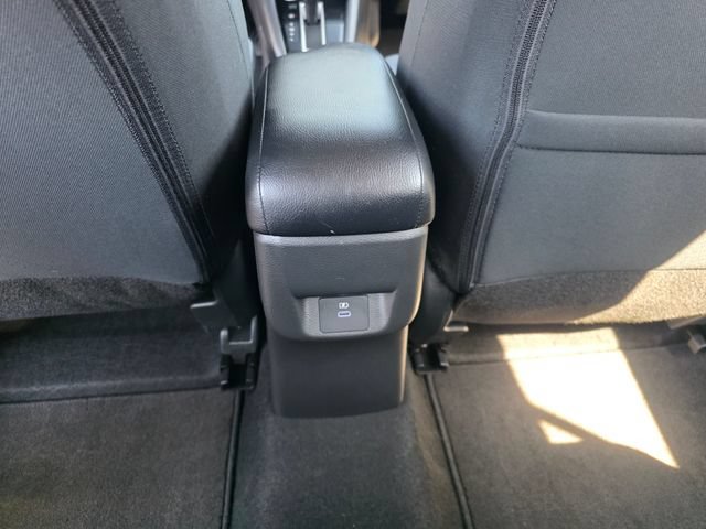 Used 2025 Nissan Versa SV FWD image 19