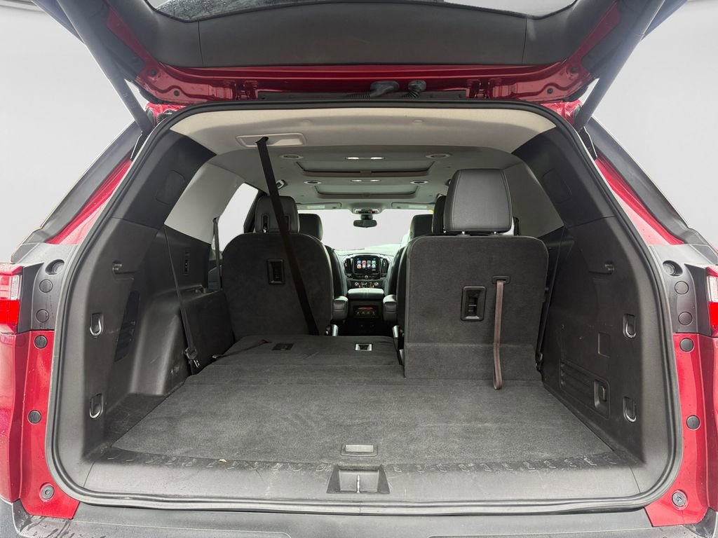 Used 2018 Chevrolet Traverse LT w/ LPO, Floor Liner Package AWD/4WD image 18