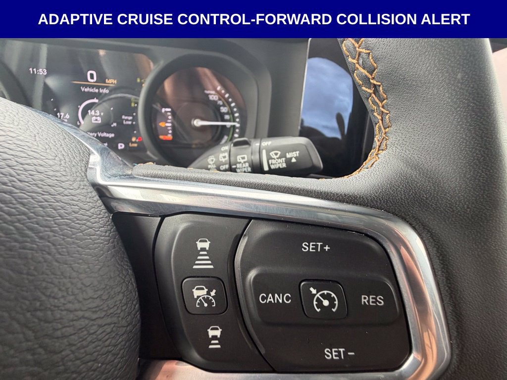 Used 2024 Jeep Wrangler Unlimited Sahara AWD/4WD image 11