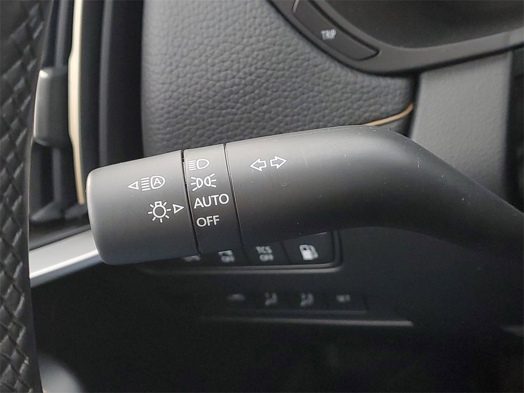 Used 2025 MAZDA CX-70 Plug-In Hybrid w/ Premium Pkg image 22