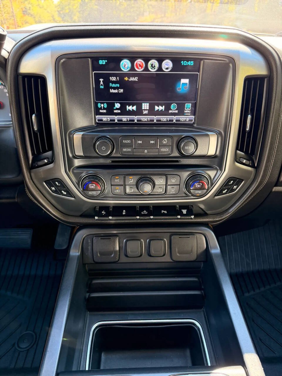 Used 2019 Chevrolet Silverado 2500 LTZ w/ Duramax Plus Package AWD/4WD image 18