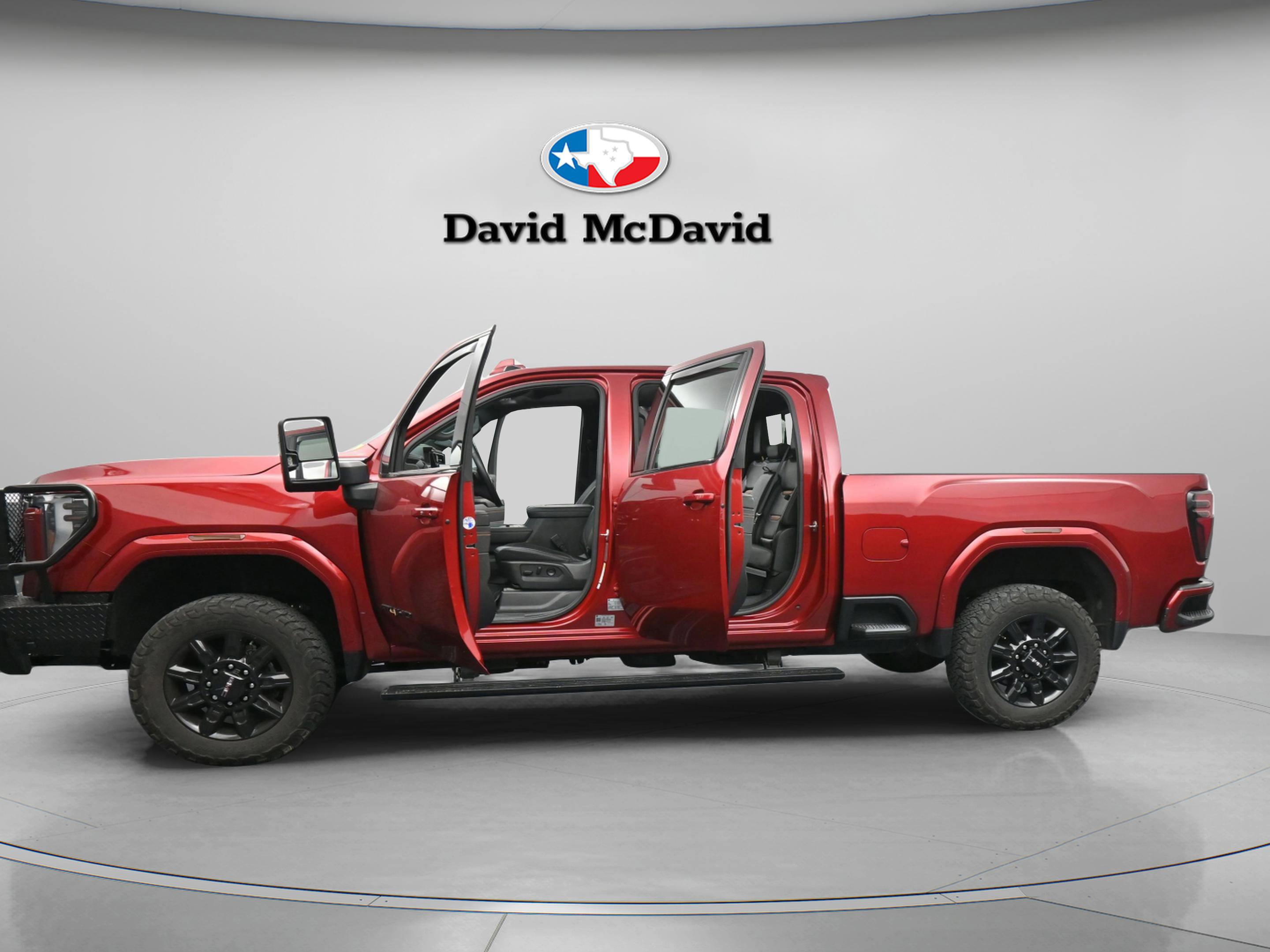 Used 2024 GMC Sierra 2500 AT4 w/ AT4 Premium Plus Package AWD/4WD image 6