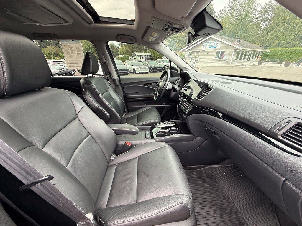 Used 2020 Honda Pilot Touring image 22