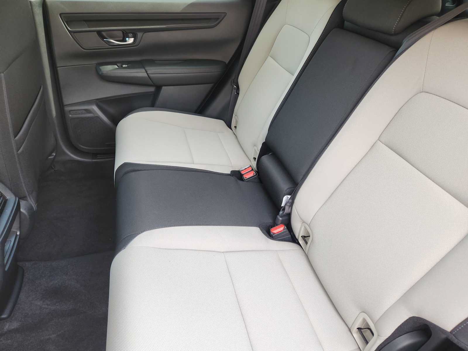 Used 2025 Honda CR-V EX image 29
