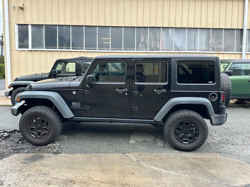 Used 2016 Jeep Wrangler Unlimited Sport AWD/4WD image 3