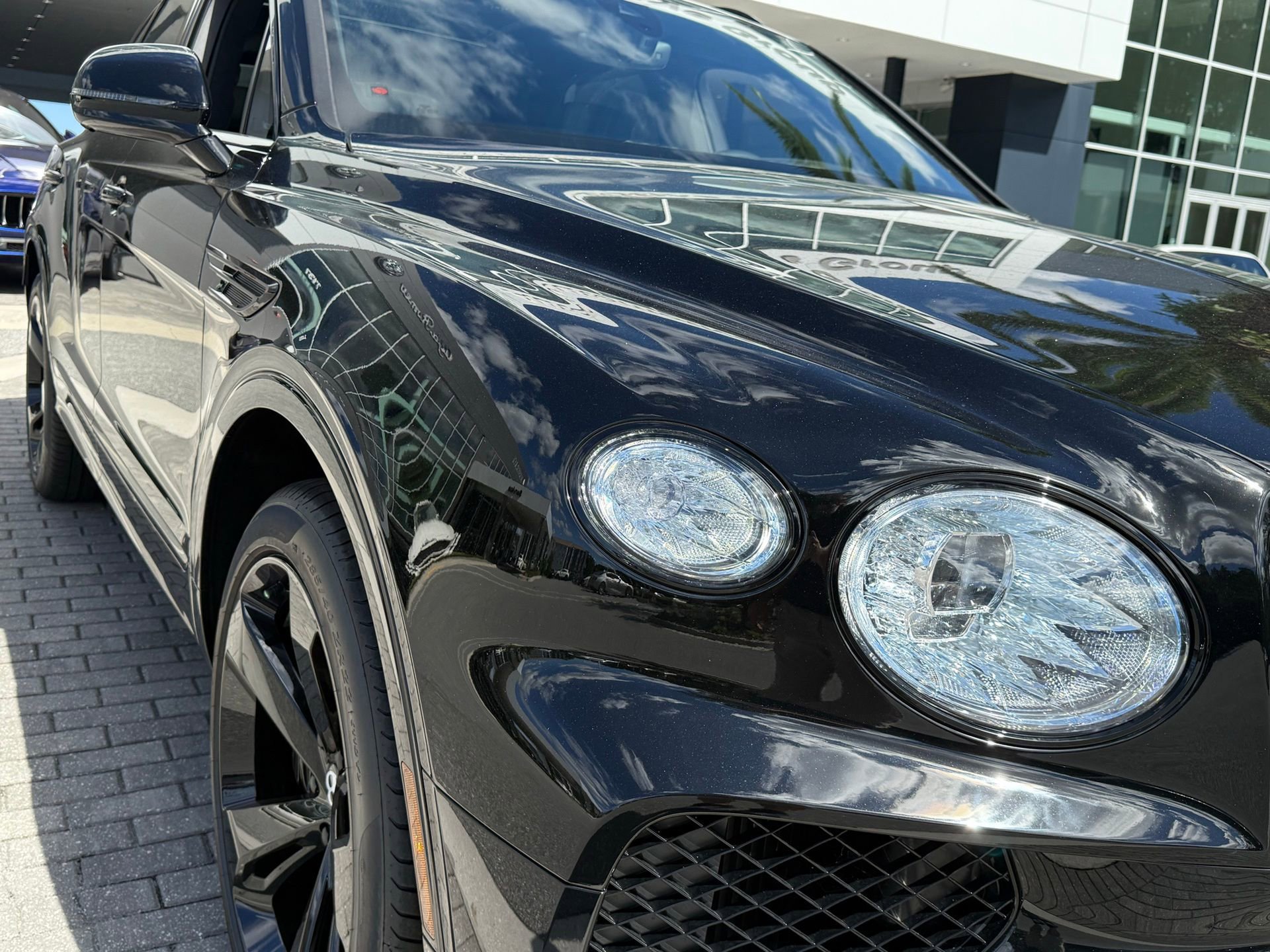 New 2025 Bentley Bentayga image 34