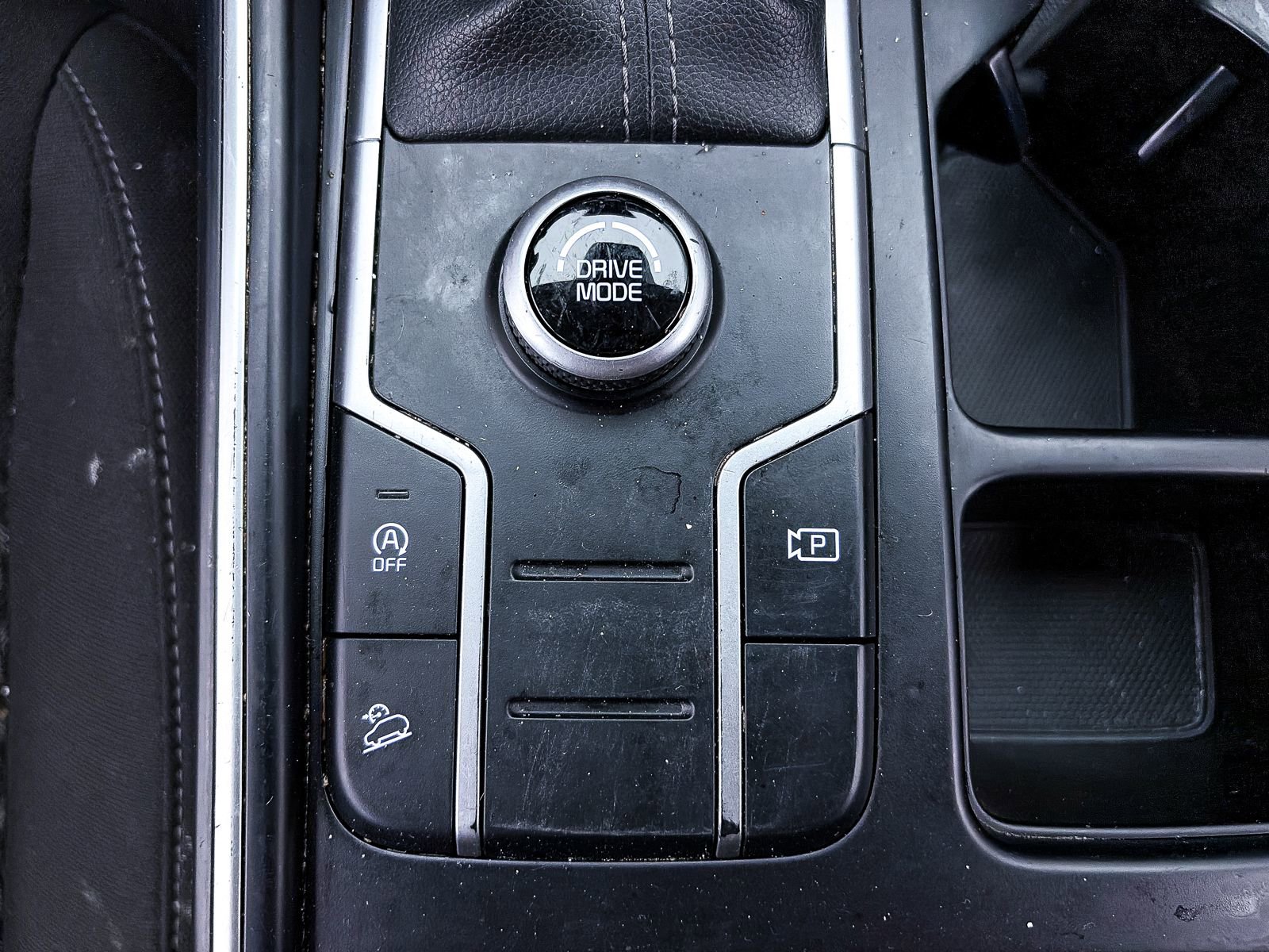 Used 2022 Kia Sorento LX image 23