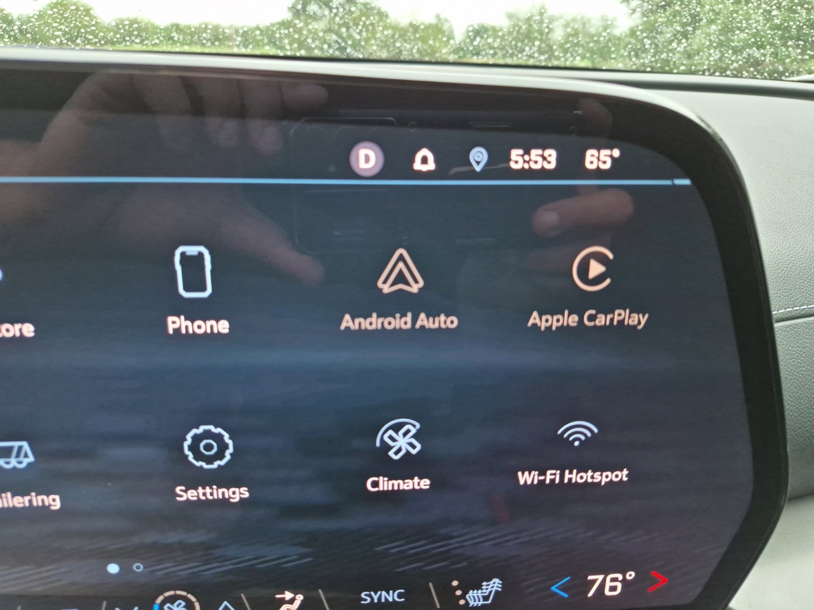 Used 2025 Chevrolet Traverse LT w/ Sun and Wheel Package FWD image 16