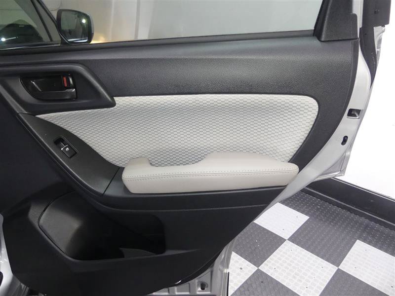 Used 2018 Subaru Forester 2.5i Premium AWD/4WD image 26