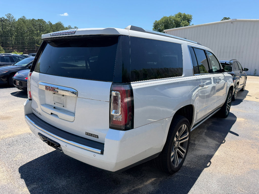 Used 2019 GMC Yukon XL Denali w/ Denali Ultimate Package RWD image 3