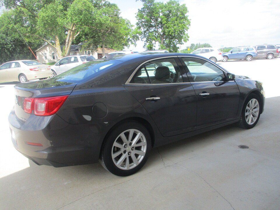 Used 2013 Chevrolet Malibu LTZ FWD image 15