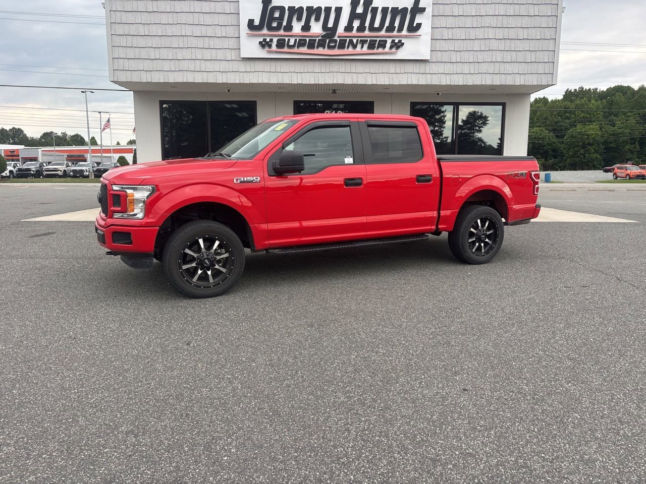 Used 2019 Ford F150 XL w/ Equipment Group 101A Mid AWD/4WD image 1